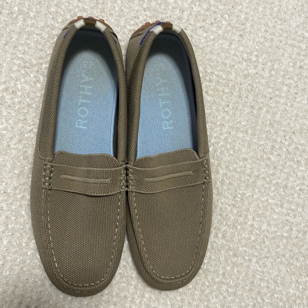 Rothy’s “The Driver” loafer size 9.5